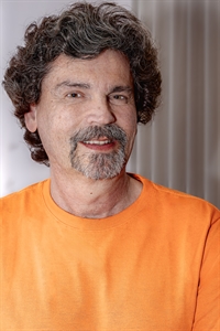 Fernando E. Aznar