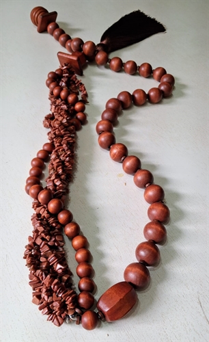 Colar de Mesa Pedra do Sol