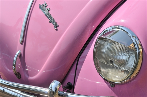 Volkswagen cor-de-rosa