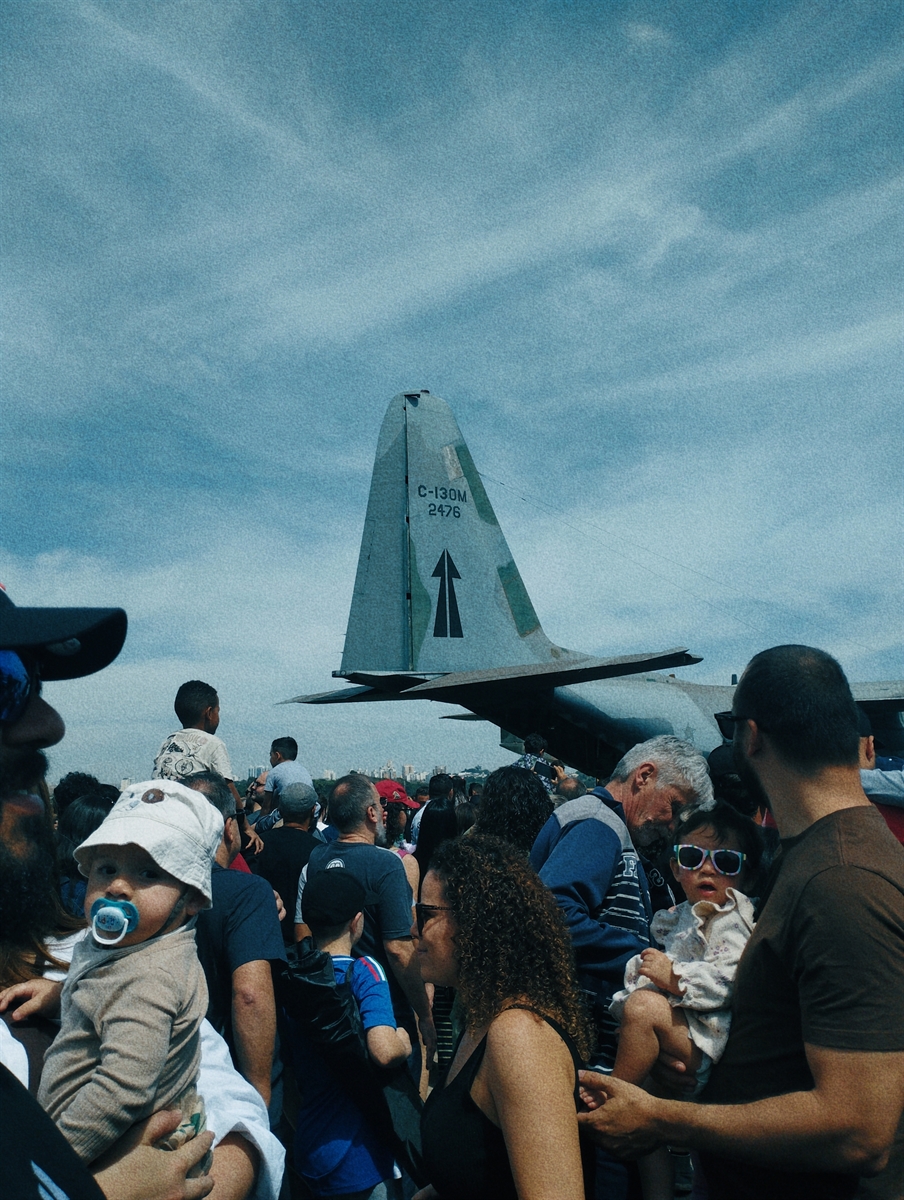 LOCKHEED C-130 HERCULES