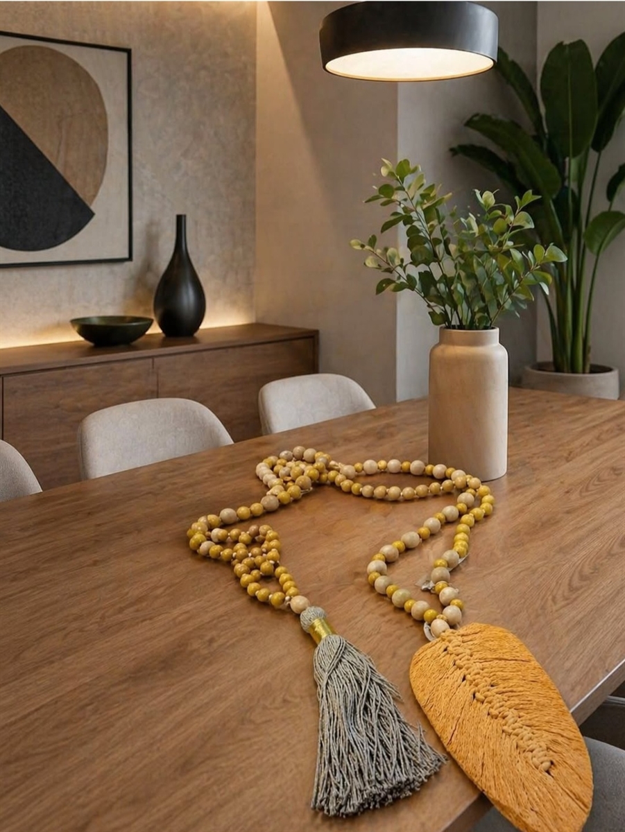 Colar de mesa Pena